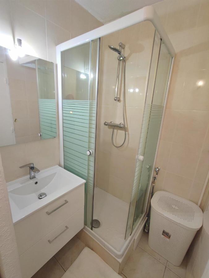2 Pieces Proche Plage + Parking Гольф-Жуан Экстерьер фото