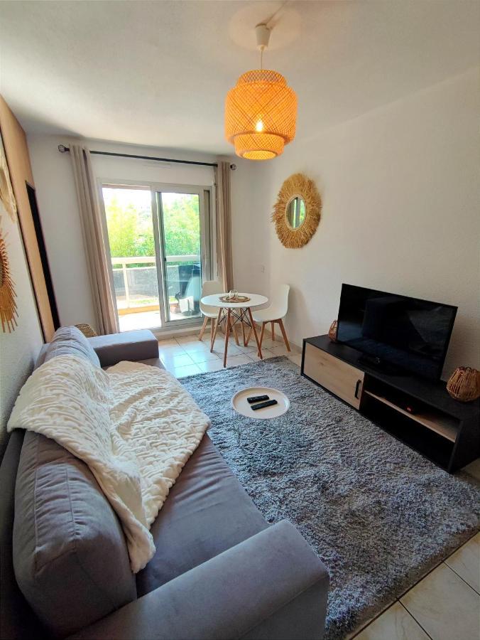 2 Pieces Proche Plage + Parking Гольф-Жуан Экстерьер фото